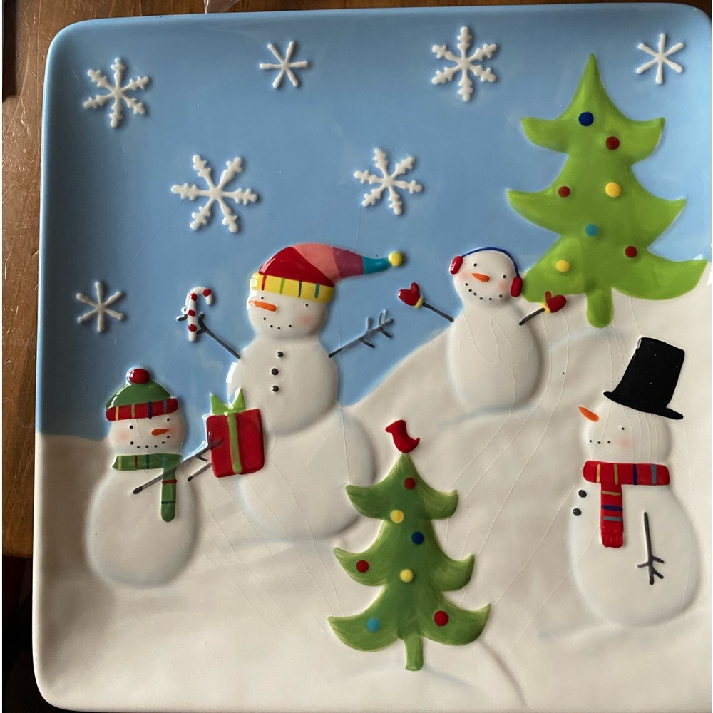 St. Nicholas Square Serving Plate, Holiday, Festive 10.5 x10.5.  NWOT